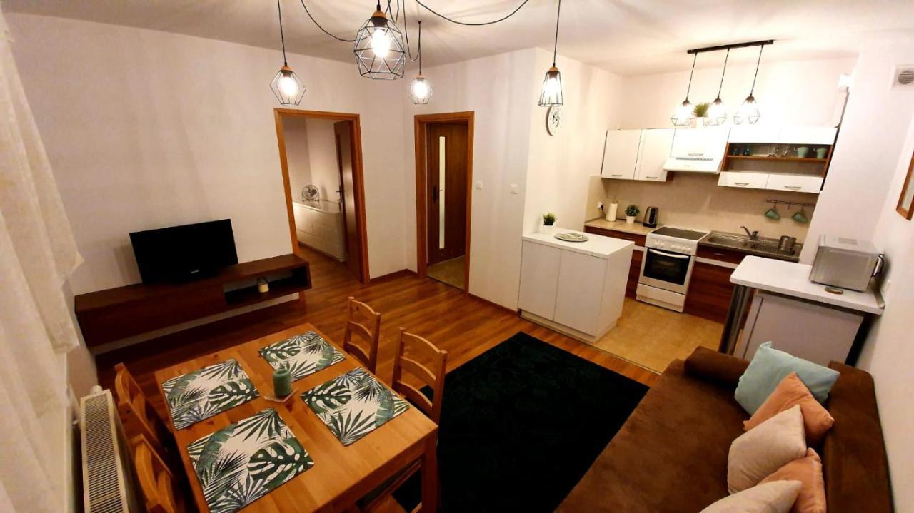 Apartament Gdanska Nad Jeziorakiem Ilawa Apartment Exterior photo